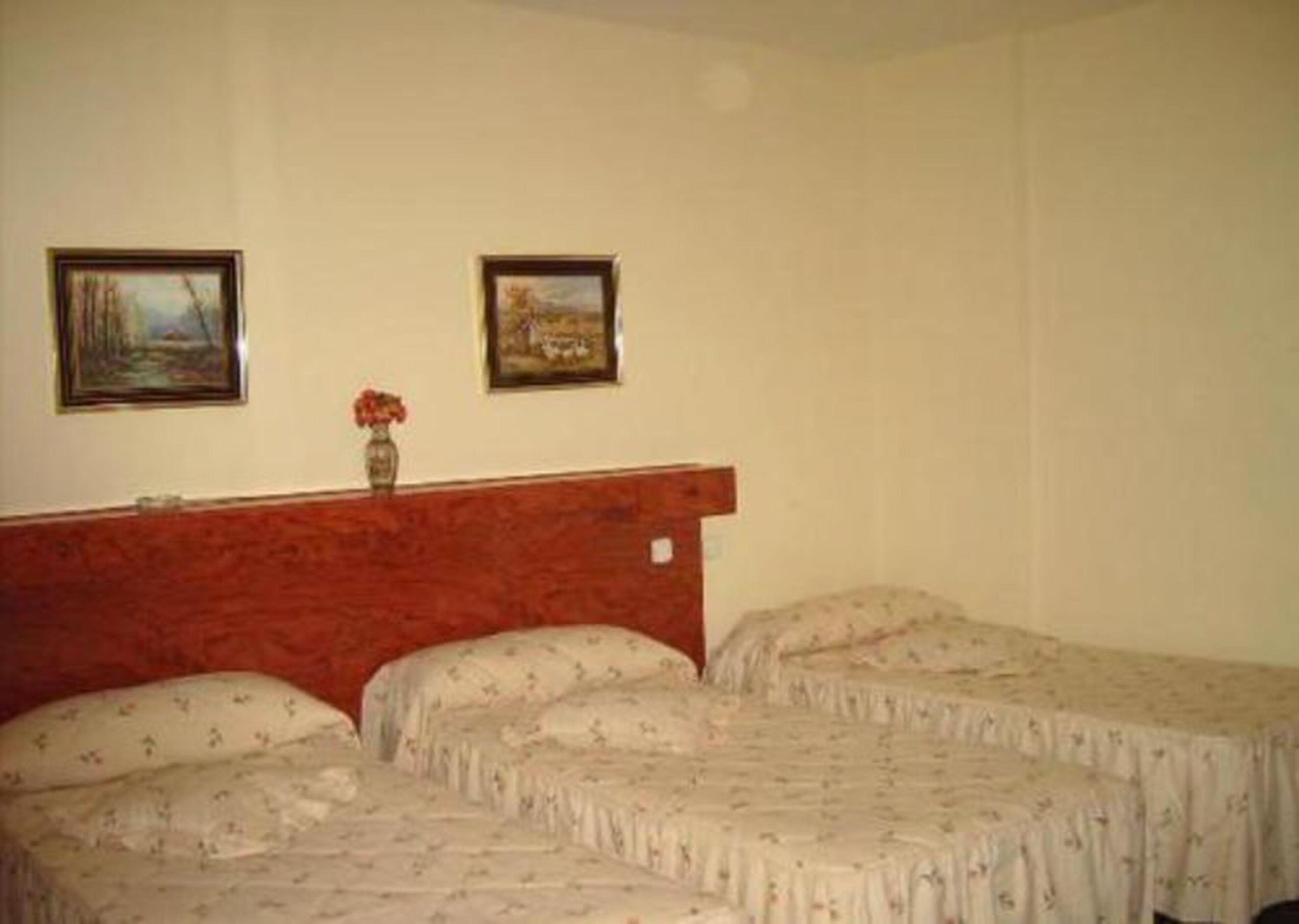 Hostal Moncloa — Foto 2